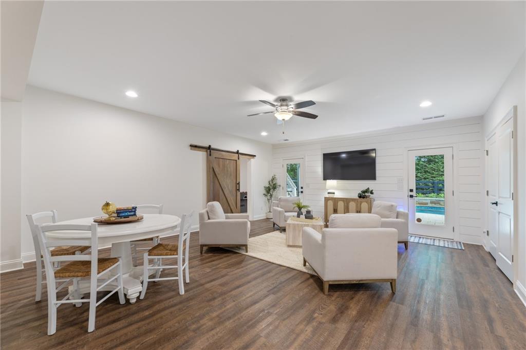 15626 Birmingham Highway