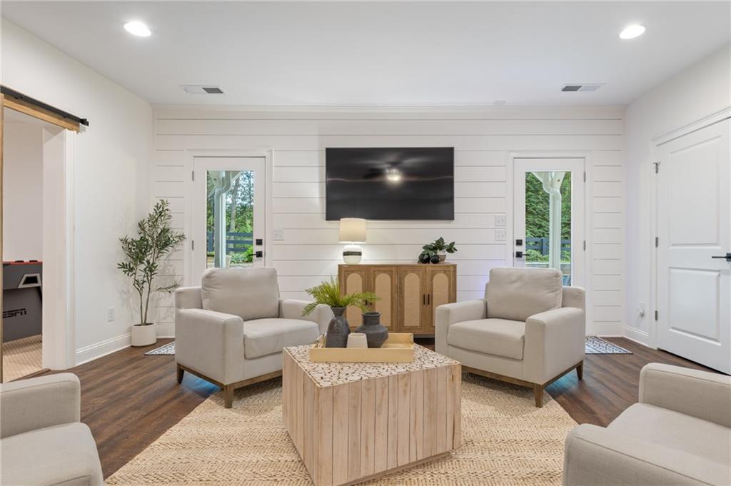 15626 Birmingham Highway