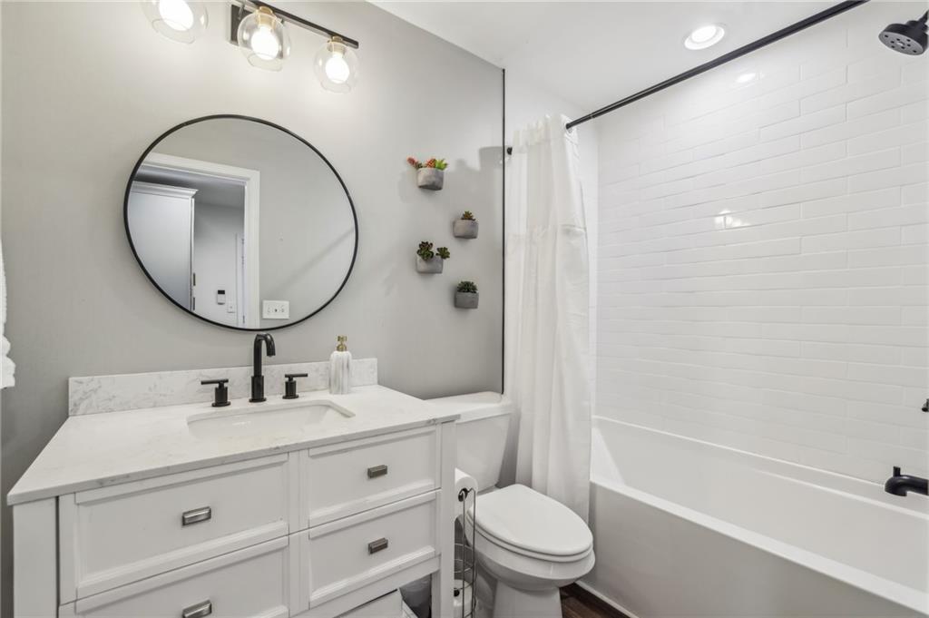 4237 Smithsonia Drive