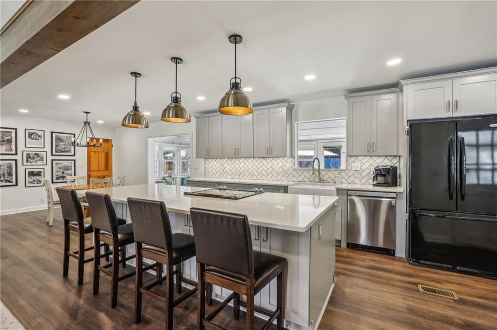 4237 Smithsonia Drive