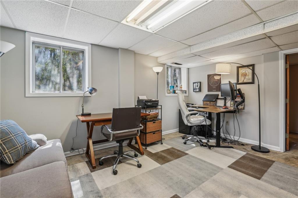 4237 Smithsonia Drive