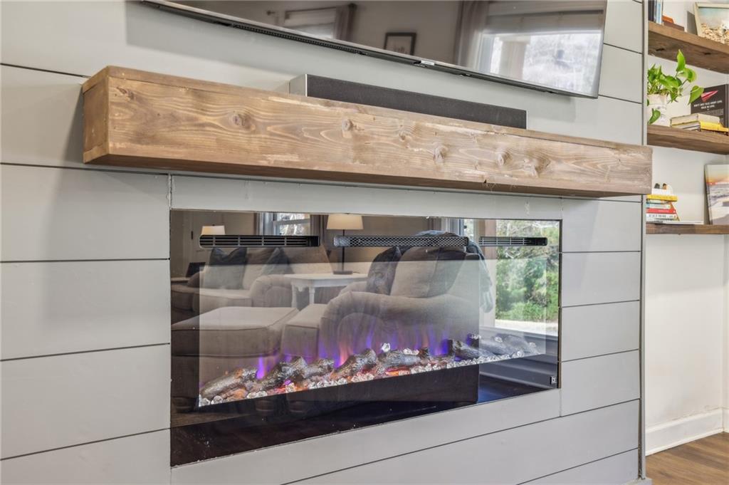 4237 Smithsonia Drive