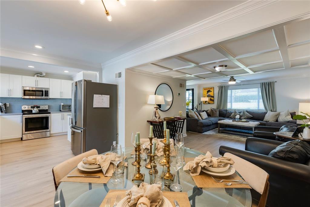 7090 Stonington Drive NE