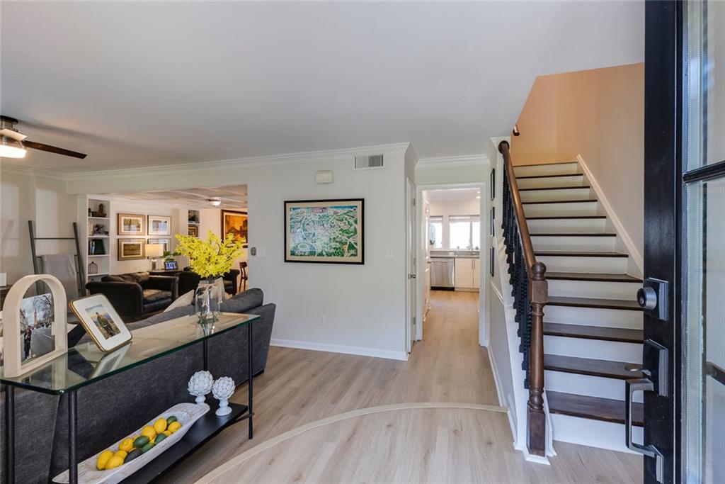 7090 Stonington Drive NE