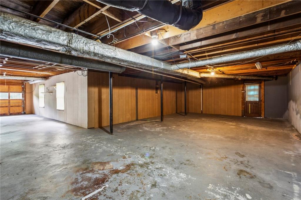 6889 Kingsboro Drive