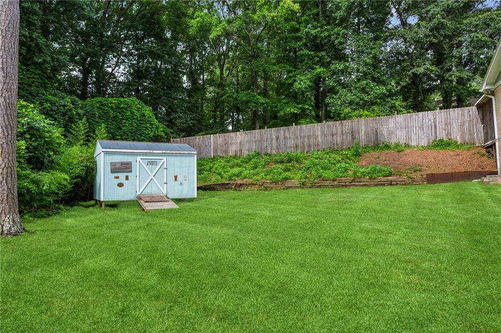 6889 Kingsboro Drive