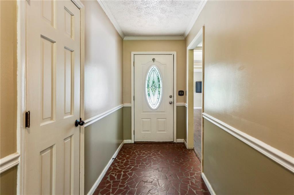 6889 Kingsboro Drive