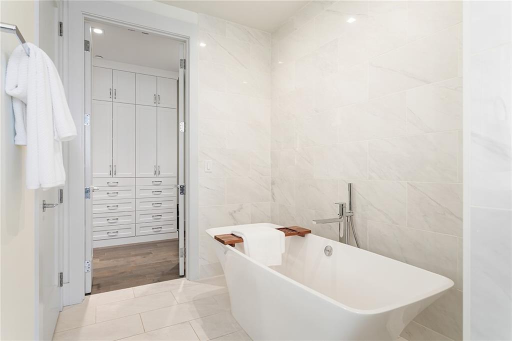 3107 Peachtree Road NE Unit 1101