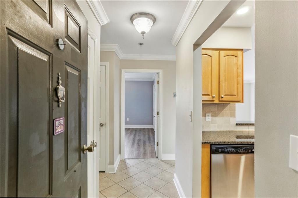 300 Johnson Ferry Road NE Unit A811