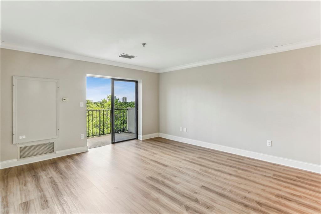 300 Johnson Ferry Road NE Unit A811