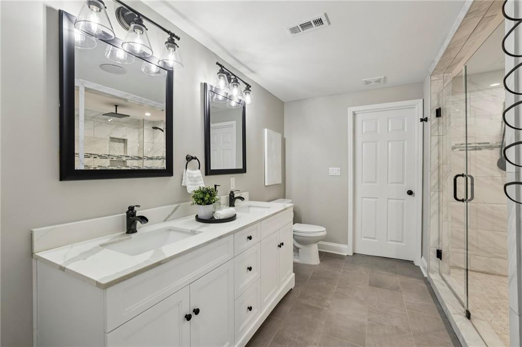 5051 Pine Bark Circle