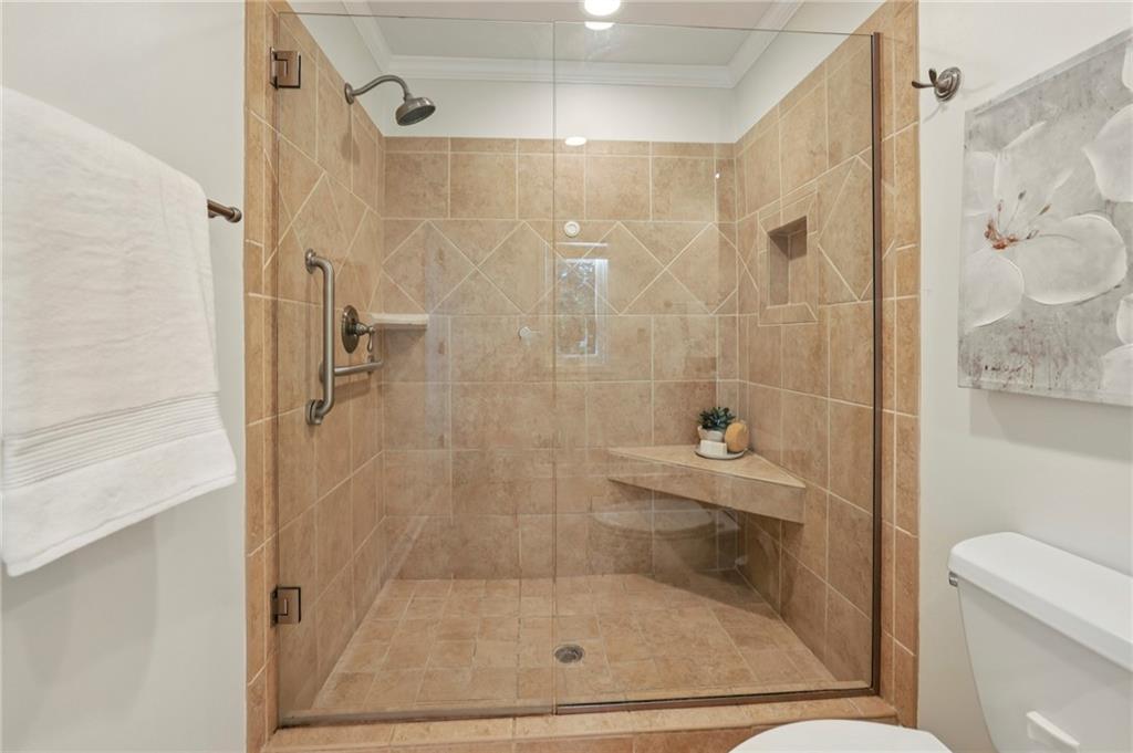 5051 Pine Bark Circle