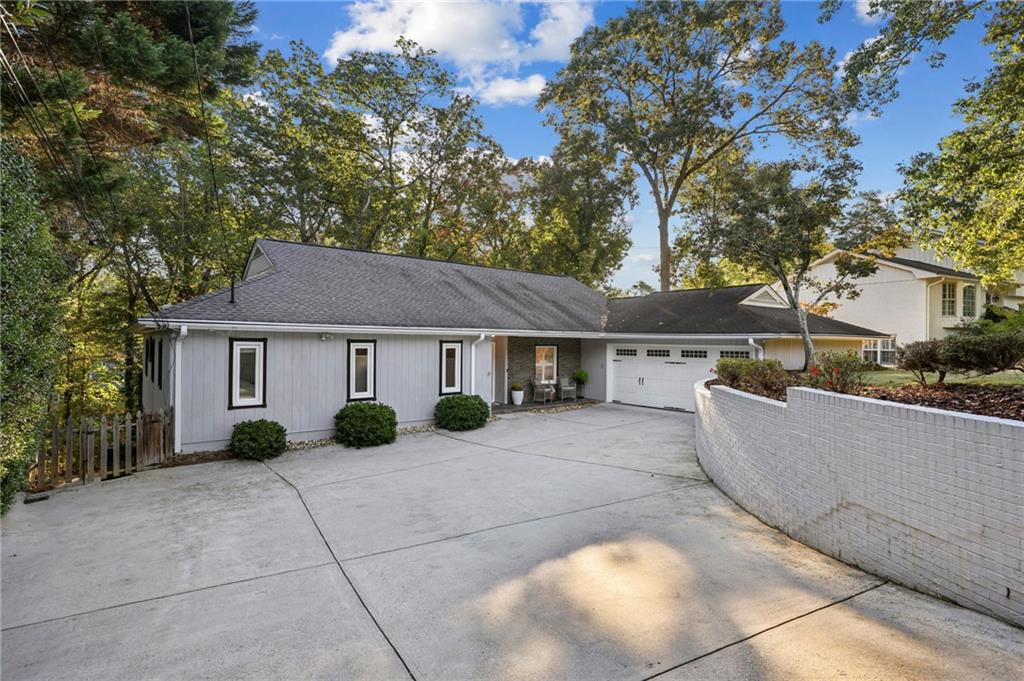 5051 Pine Bark Circle