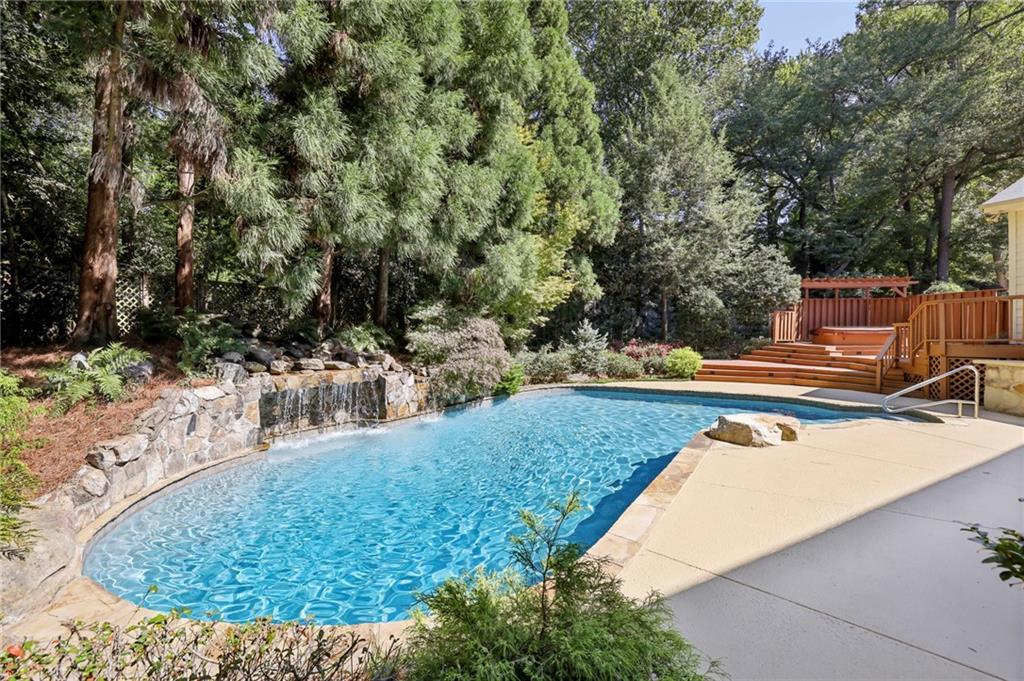 3273 Turtle Lake Drive SE