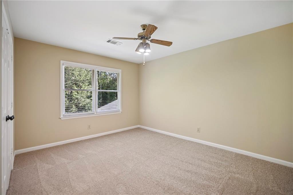 3273 Turtle Lake Drive SE