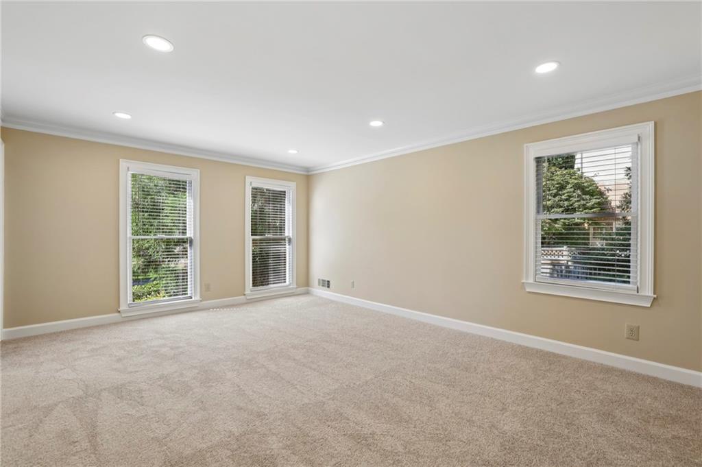 3273 Turtle Lake Drive SE