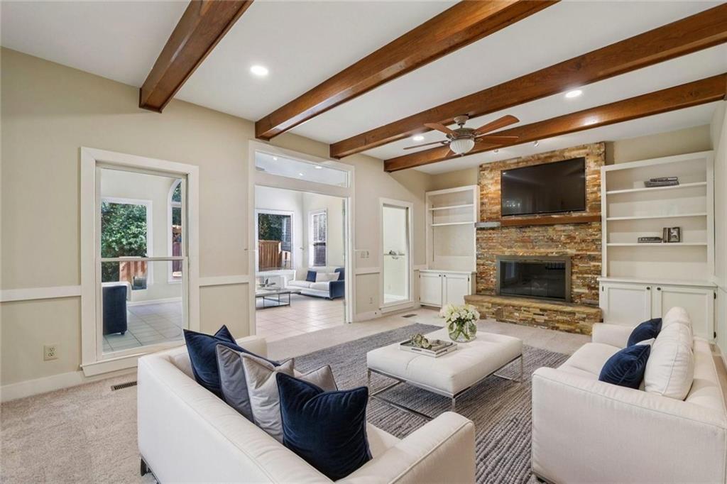 3273 Turtle Lake Drive SE