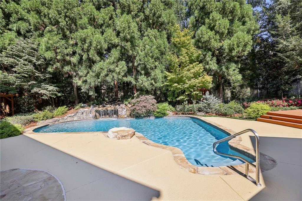 3273 Turtle Lake Drive SE