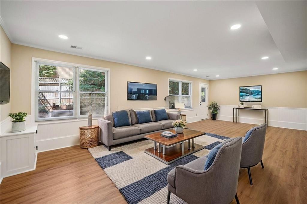 3273 Turtle Lake Drive SE