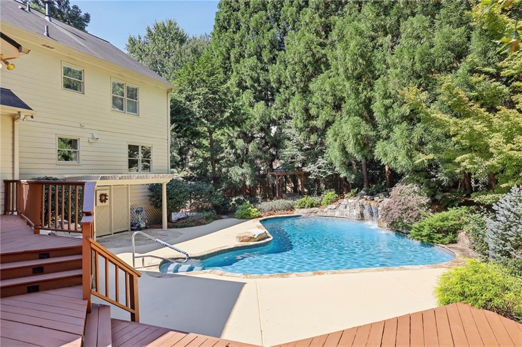 3273 Turtle Lake Drive SE