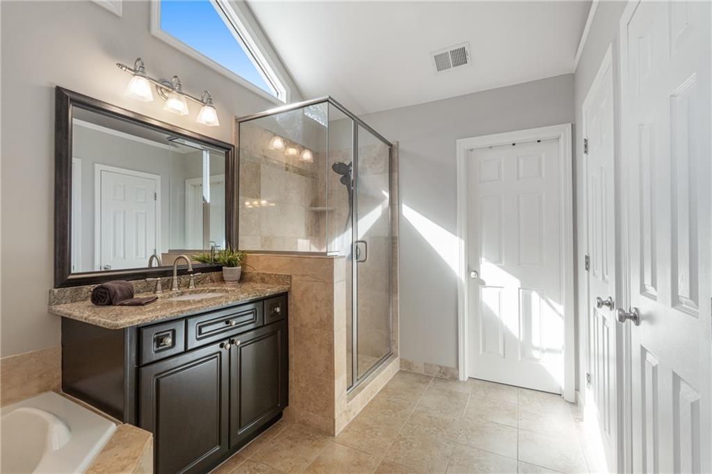 3669 Outlook Court NE