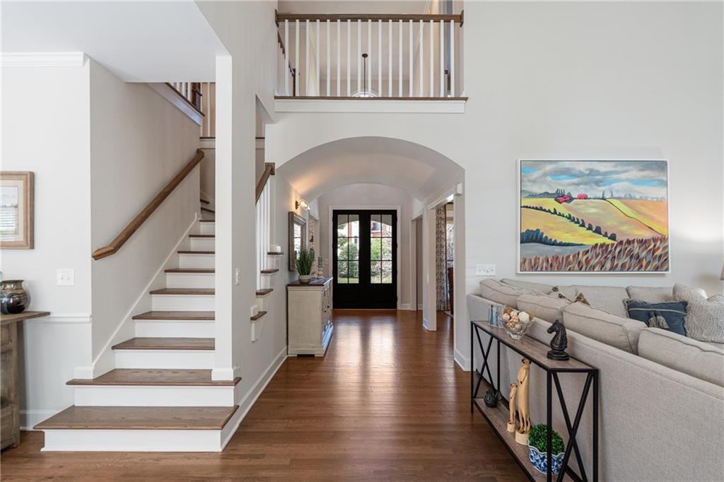 3669 Outlook Court NE