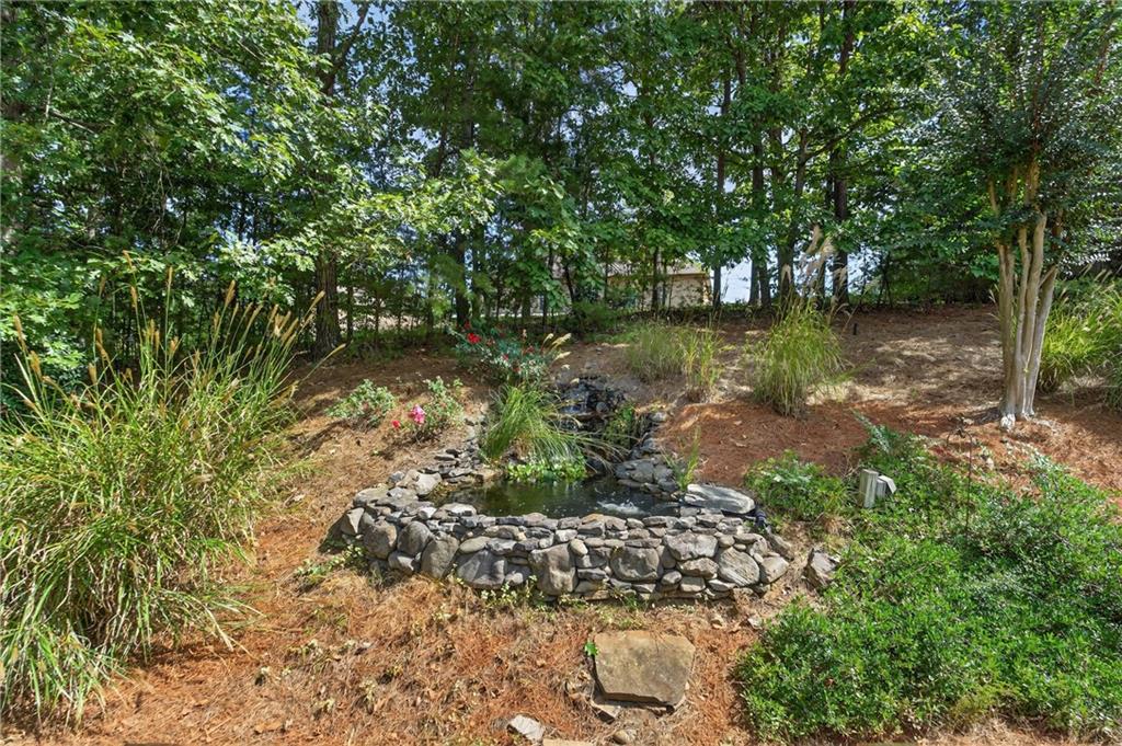 3669 Outlook Court NE