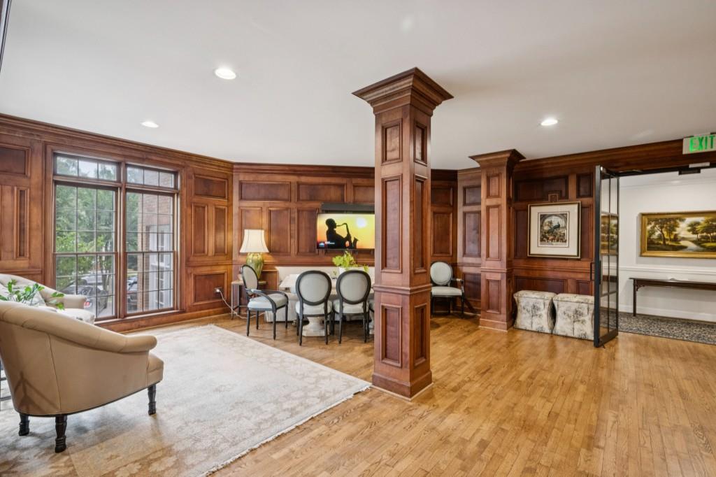 175 15th Street NE Unit 201