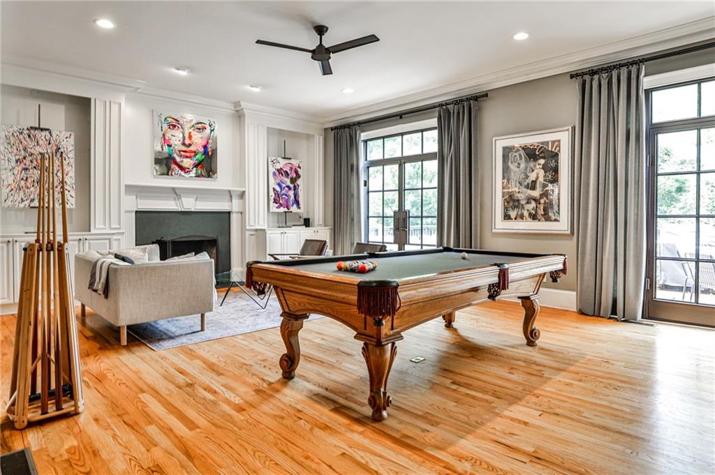 2696 Ellwood Drive NE