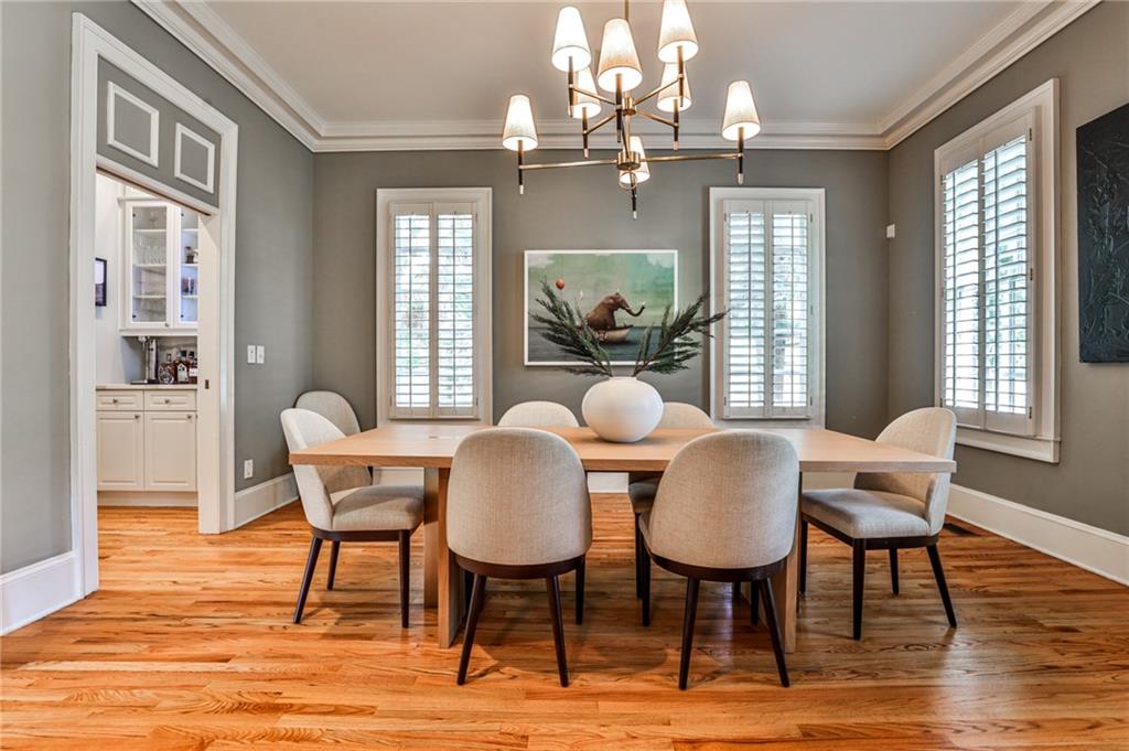 2696 Ellwood Drive NE