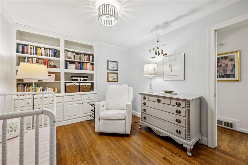 545 Overbrook Drive NW