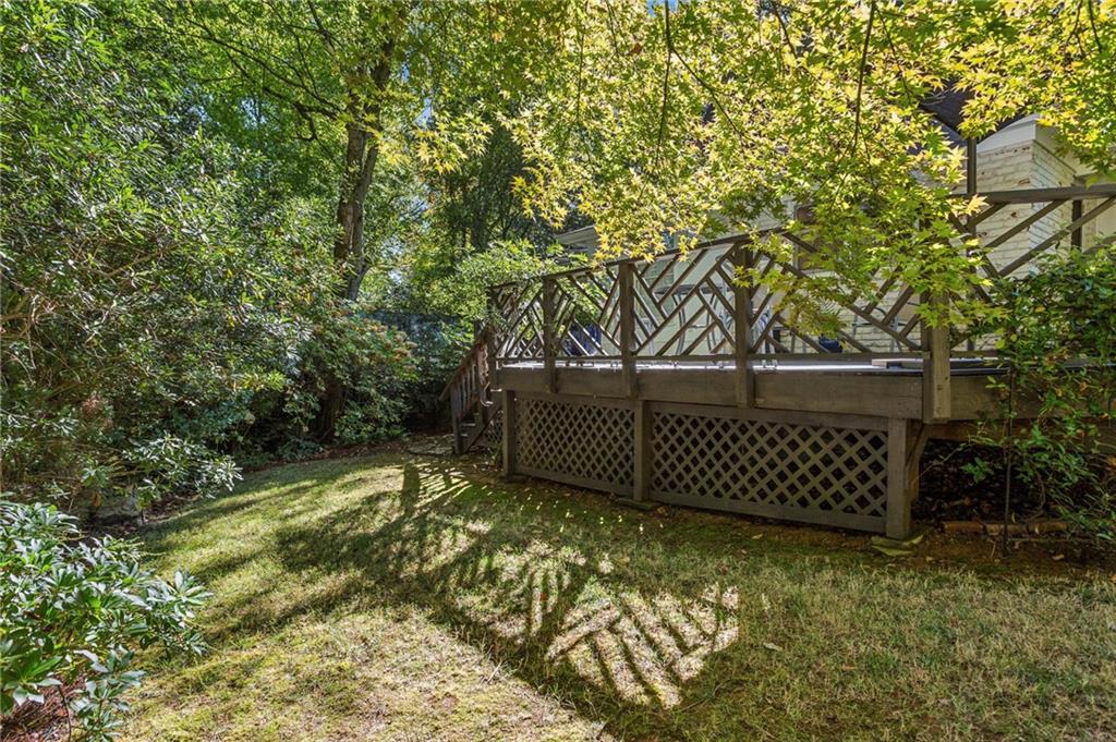 545 Overbrook Drive NW