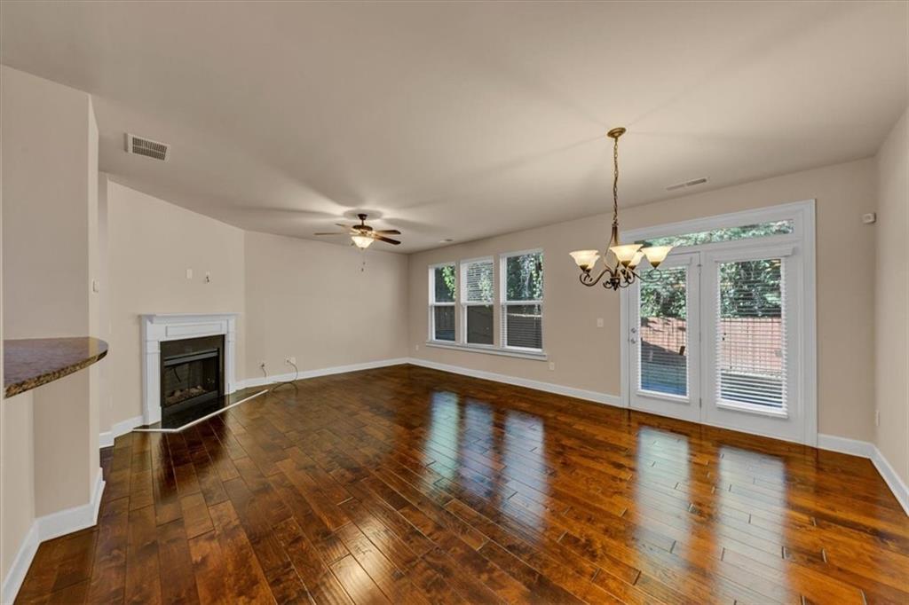 2432 Whiteoak Run SE Unit 20