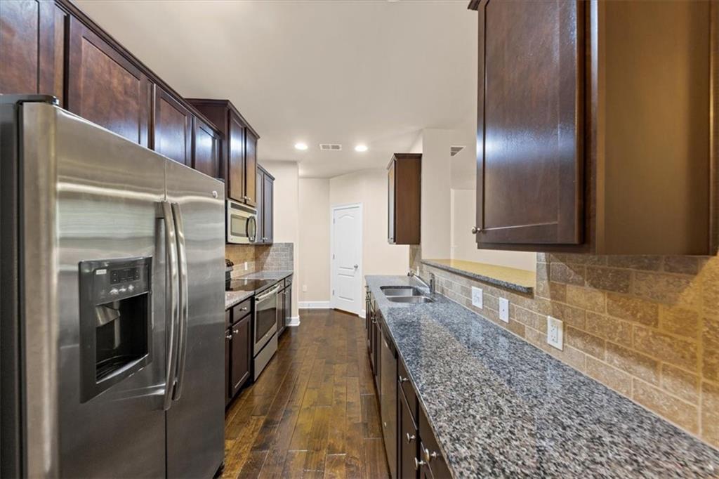 2432 Whiteoak Run SE Unit 20