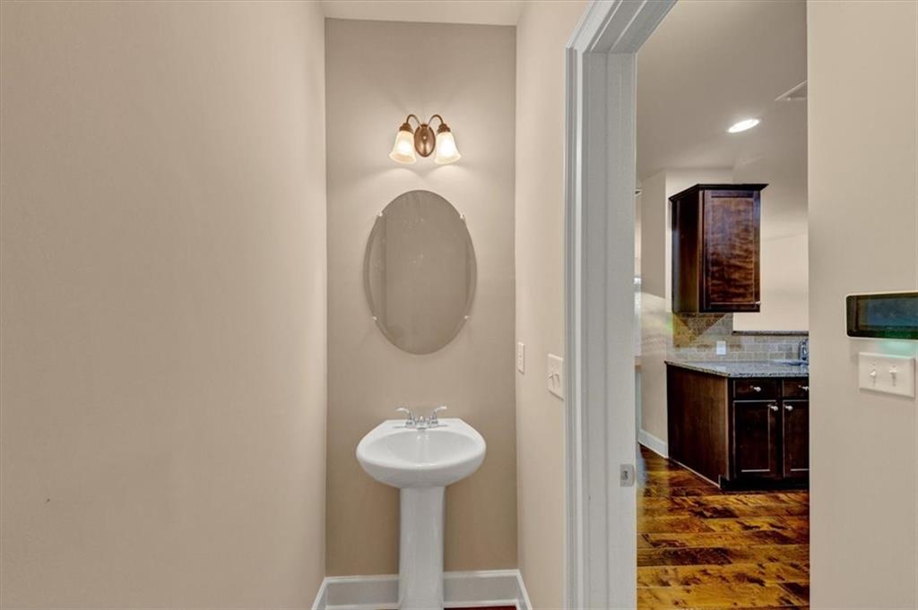 2432 Whiteoak Run SE Unit 20