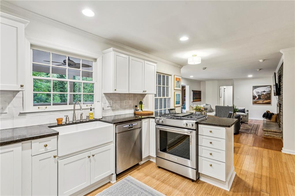 141 Laurel Forest Circle NE