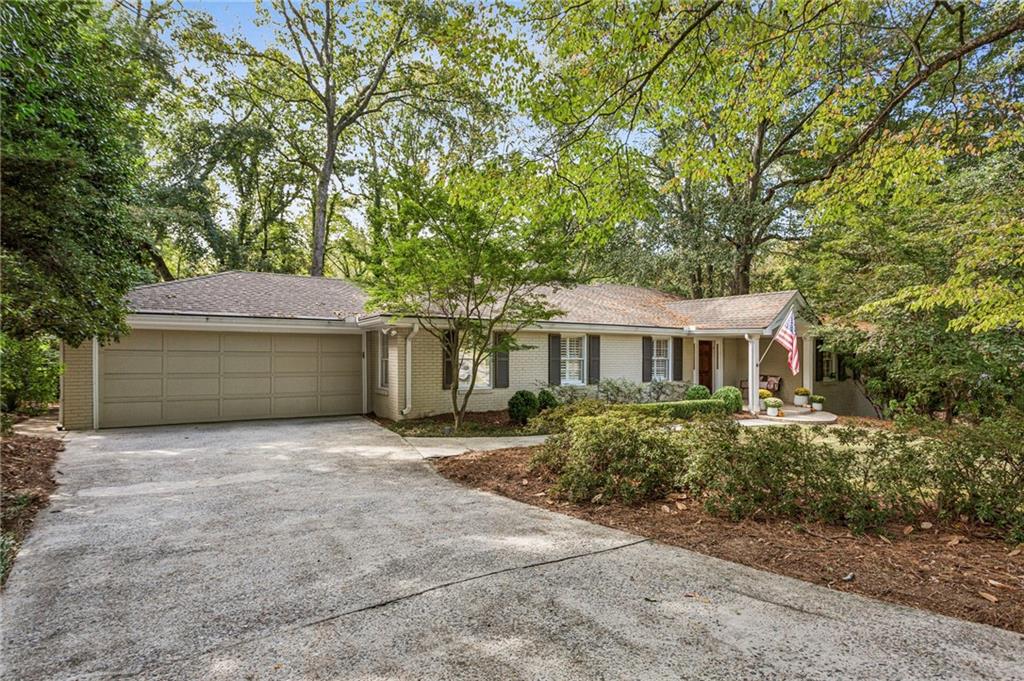 141 Laurel Forest Circle NE