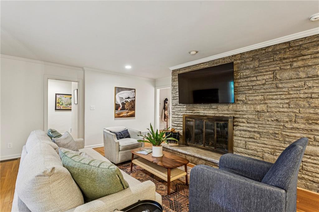 141 Laurel Forest Circle NE