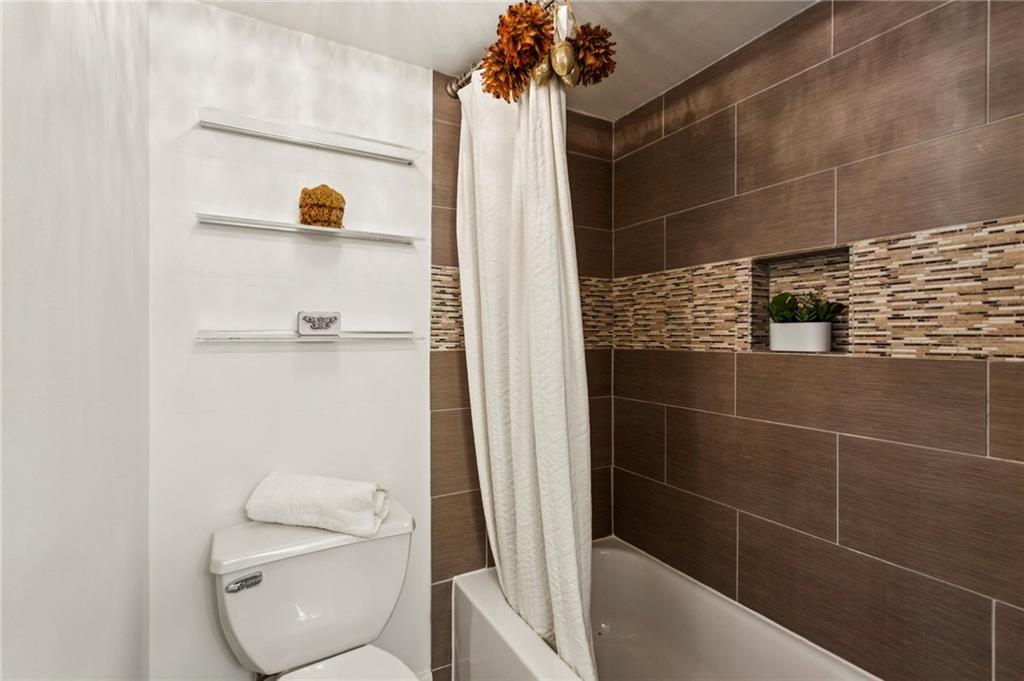 1 Biscayne Drive NW Unit 112