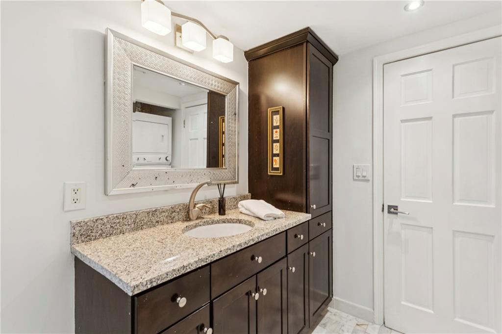 1 Biscayne Drive NW Unit 112