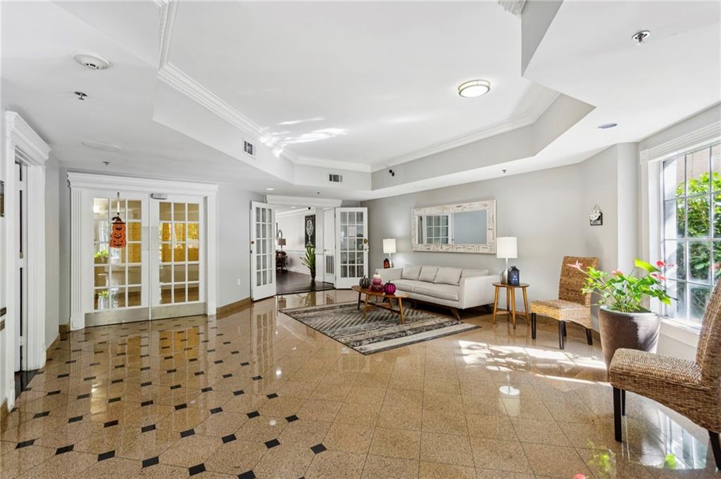 1 Biscayne Drive NW Unit 112