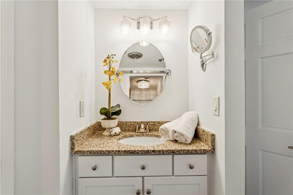 1 Biscayne Drive NW Unit 112