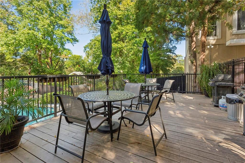 1 Biscayne Drive NW Unit 112