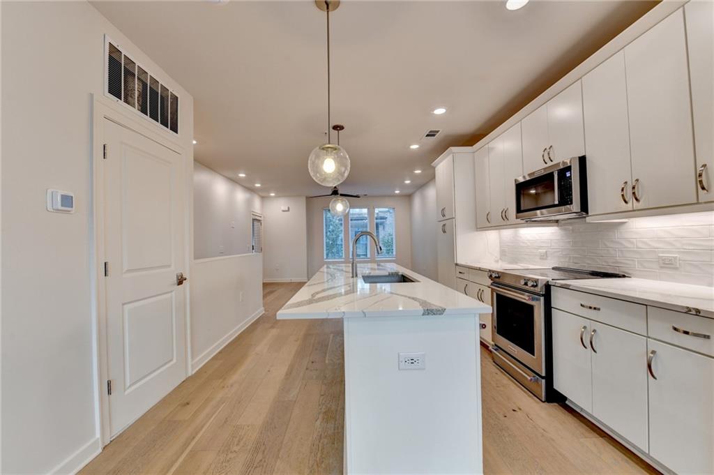 403 Pratt Drive SE Unit 1003