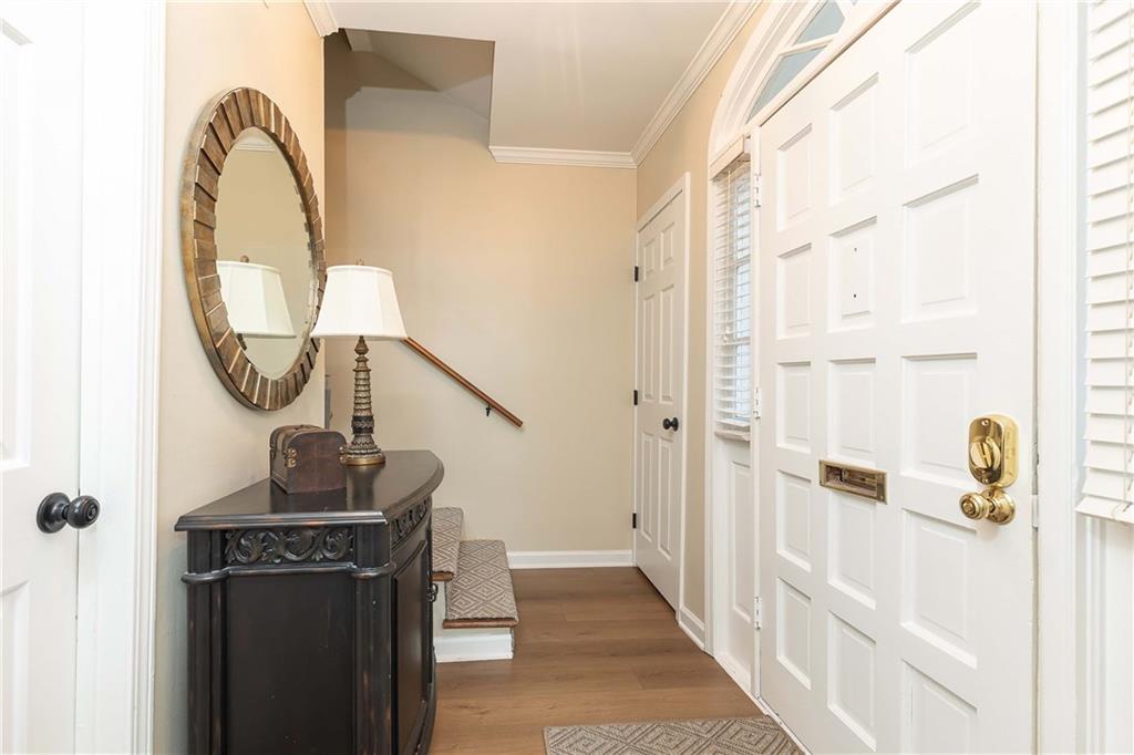 5 Middle Plantation Road NW Unit 5