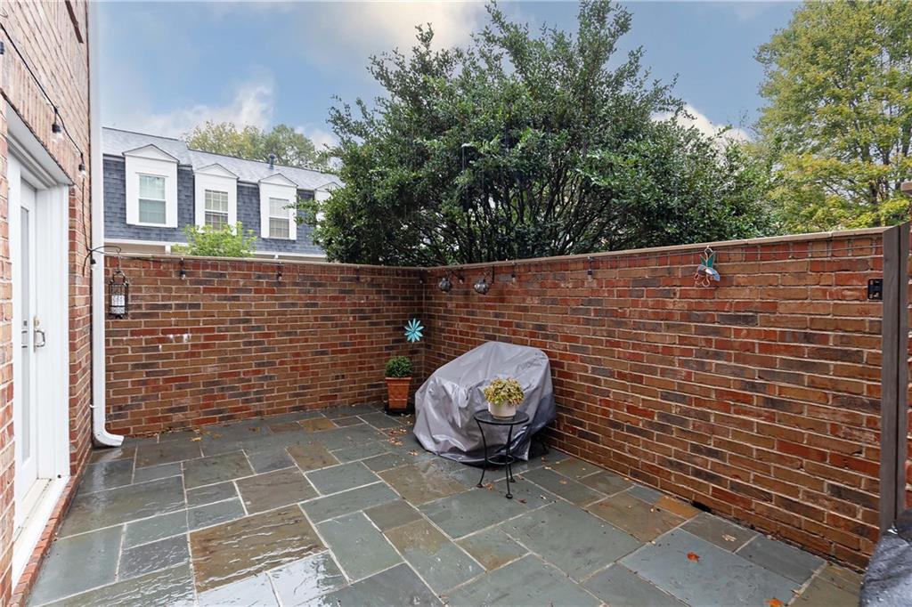 5 Middle Plantation Road NW Unit 5