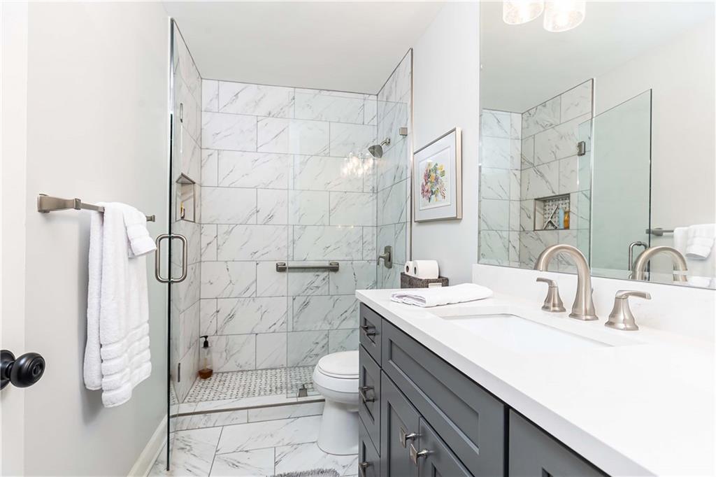 5 Middle Plantation Road NW Unit 5