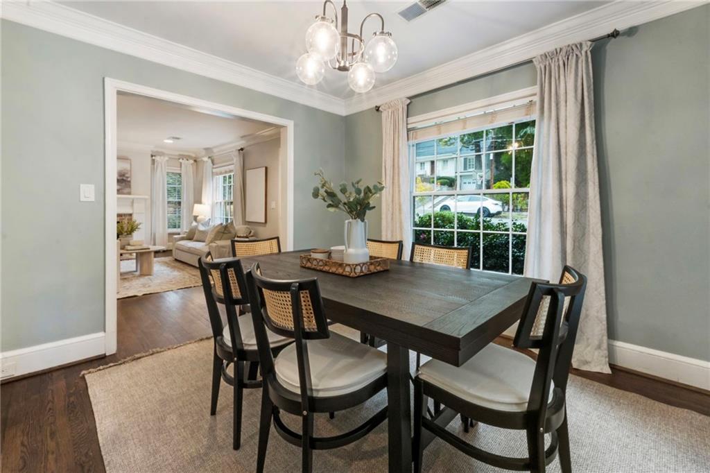 817 Highland Terrace NE