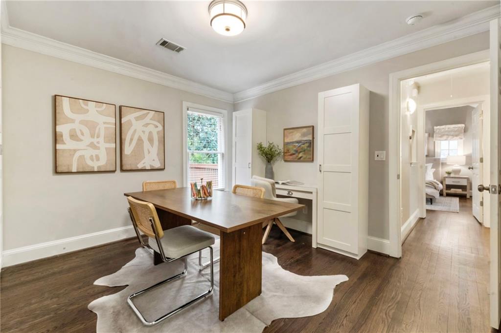 817 Highland Terrace NE