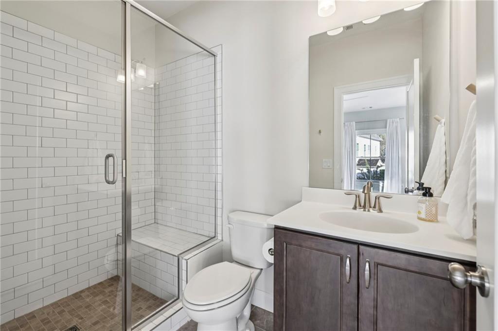 7345 Samples Field Road